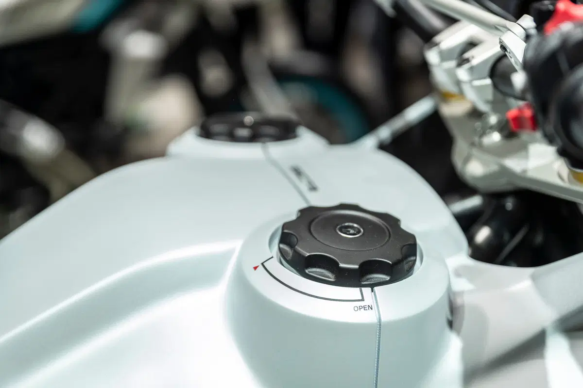 Scrambler DesertX e The Motard Concept a ECIMA 2019 (6)