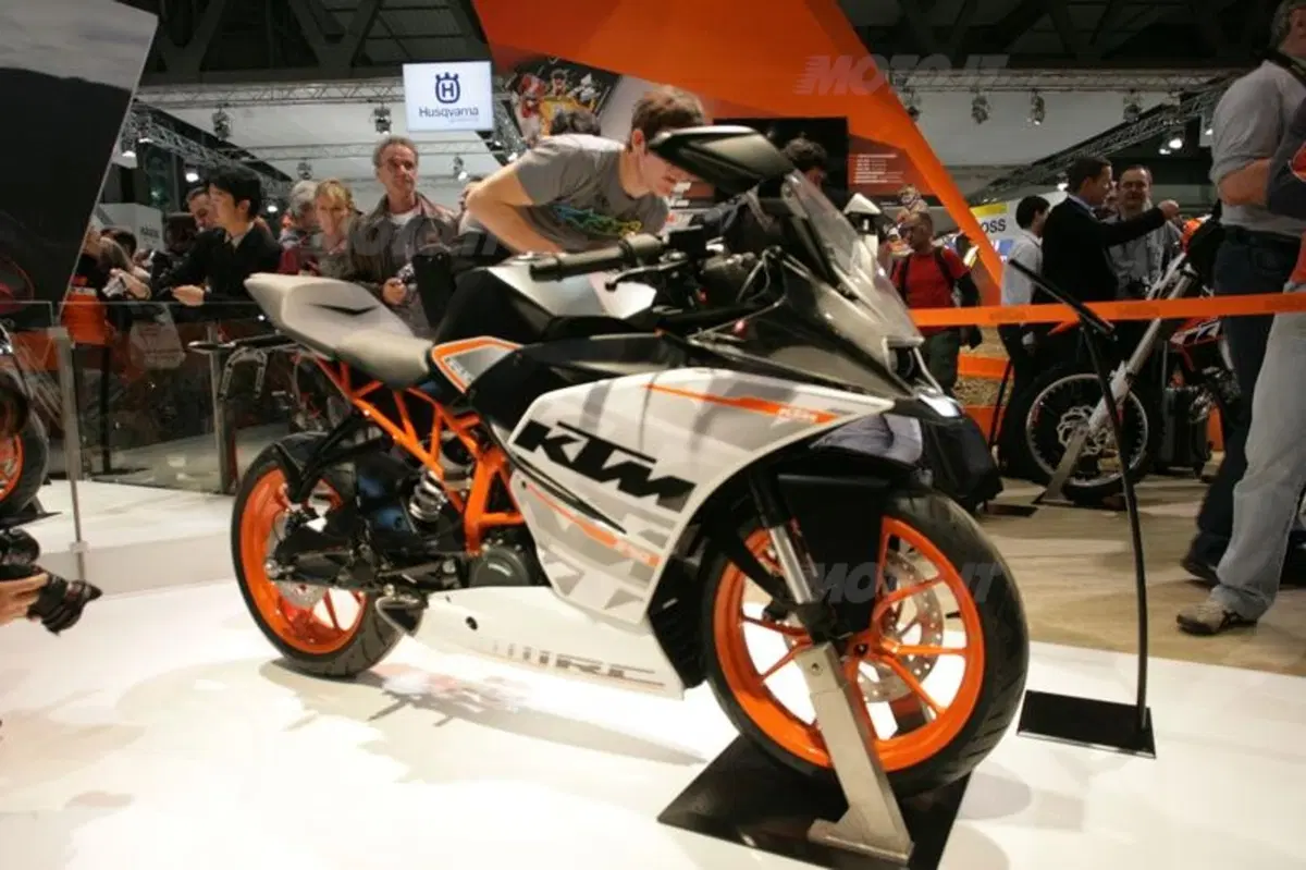 EICMA 2013: KTM RC125, RC200 e RC390. Le nuove super sportive (2)