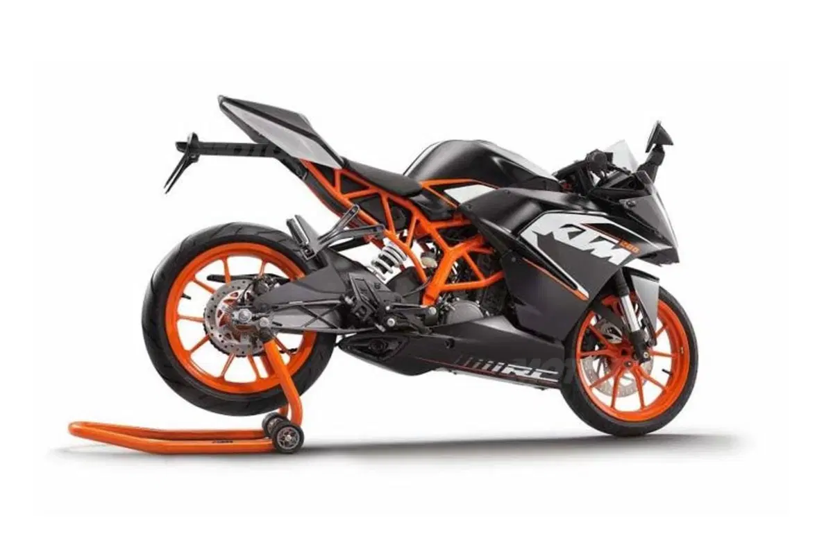 EICMA 2013: KTM RC125, RC200 e RC390. Le nuove super sportive (10)