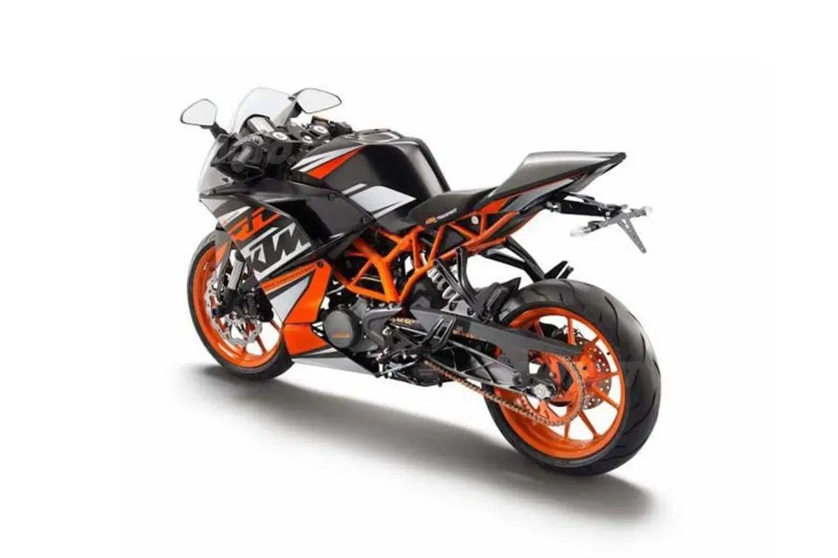 EICMA 2013: KTM RC125, RC200 e RC390. Le nuove super sportive (14)