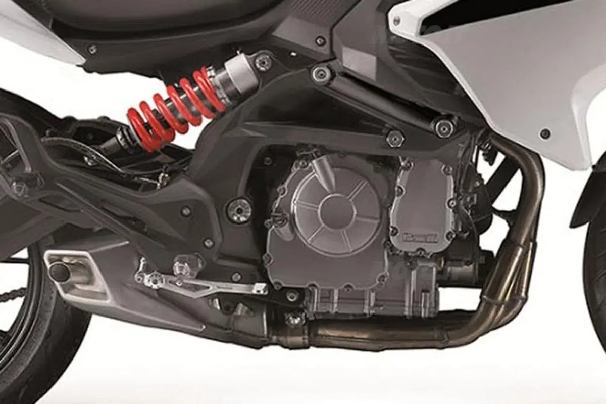 EICMA 2013. Benelli BN 600 GT (4)