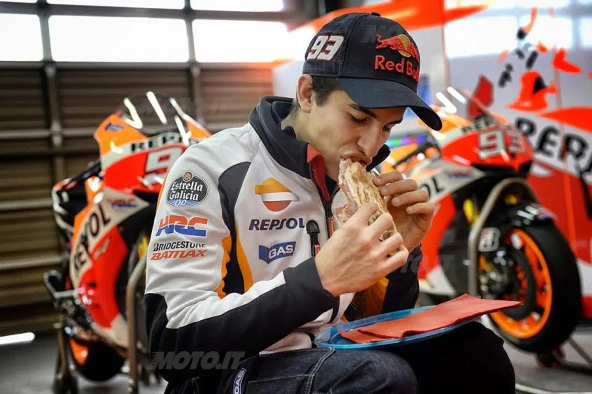 Le foto più spettacolari del GP del Giappone (15)