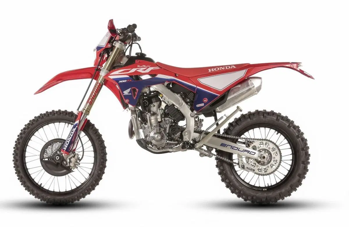 Honda gamma CRF-RX Enduro 2022. Prezzi e dati (3)