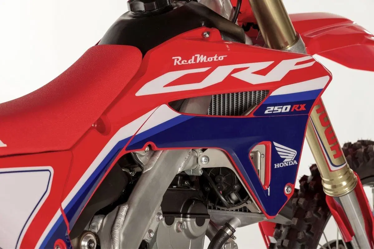 Honda gamma CRF-RX Enduro 2022. Prezzi e dati (2)
