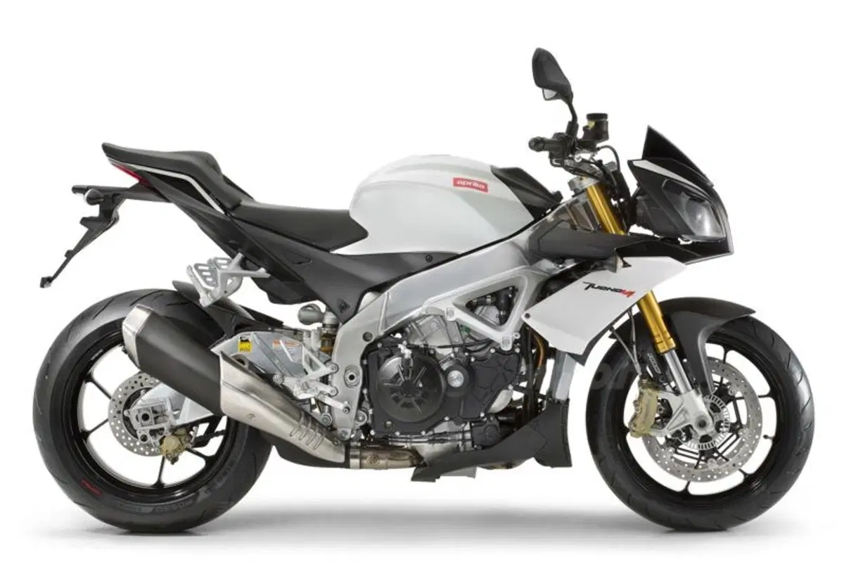 EICMA 2013. Aprilia Tuono V4 R ABS