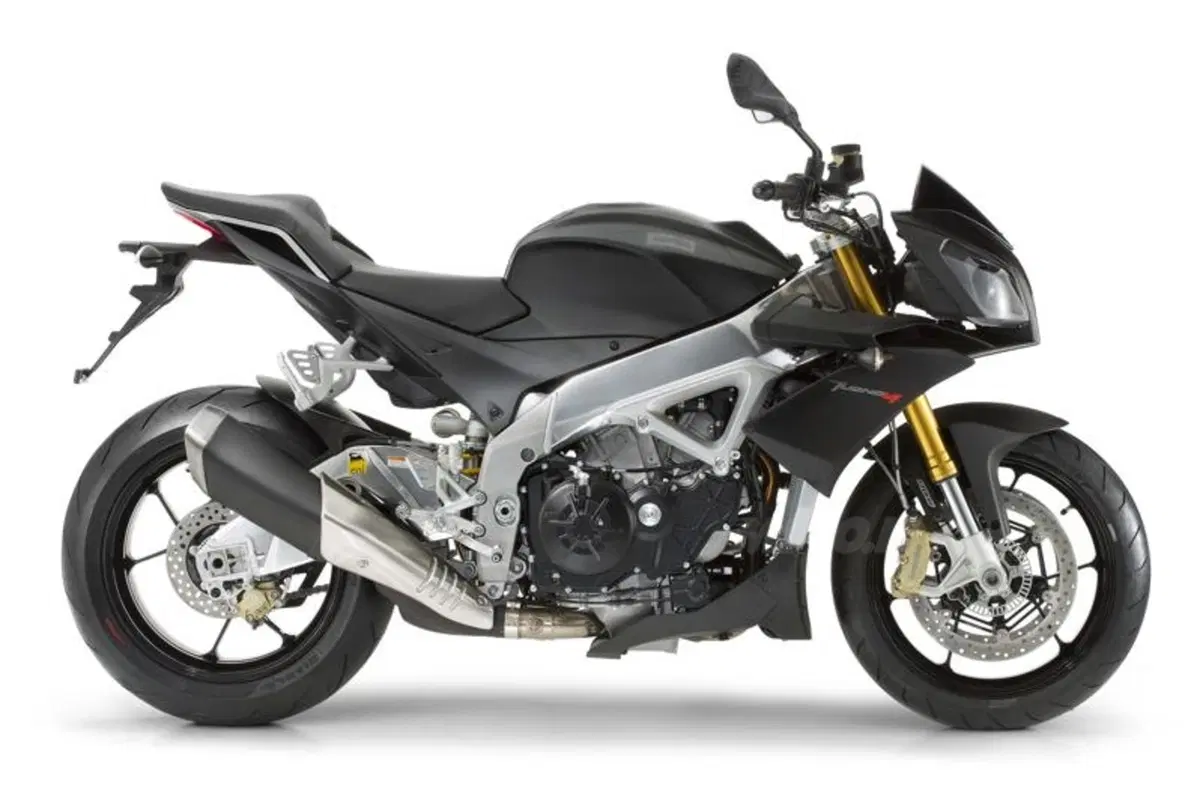 EICMA 2013. Aprilia Tuono V4 R ABS (2)