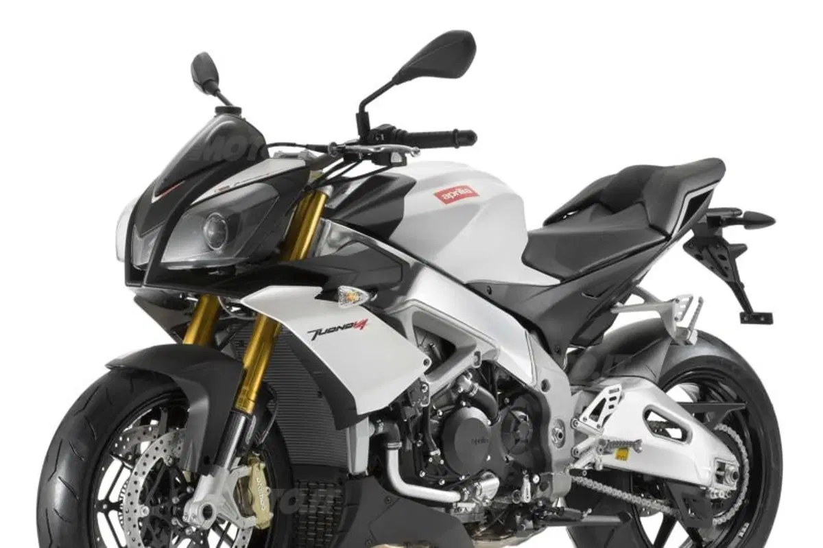 EICMA 2013. Aprilia Tuono V4 R ABS (11)