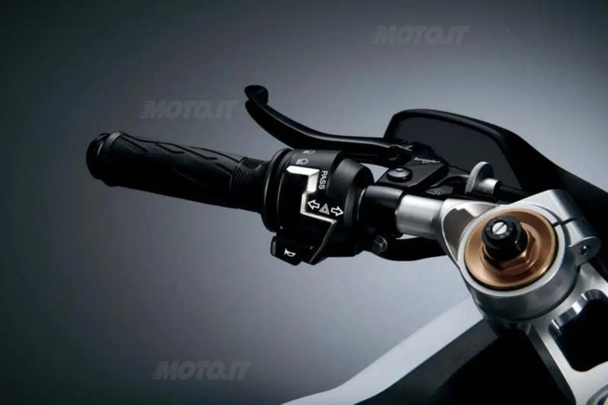 Suzuki: al Tokyo Motor show il ritorno del turbo e una fun-bike elettrica (6)