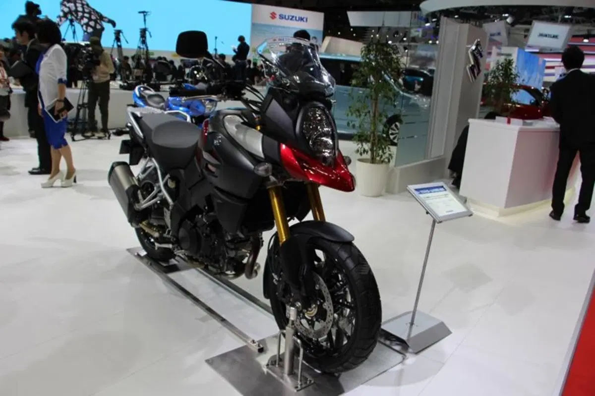 Suzuki: al Tokyo Motor show il ritorno del turbo e una fun-bike elettrica (16)