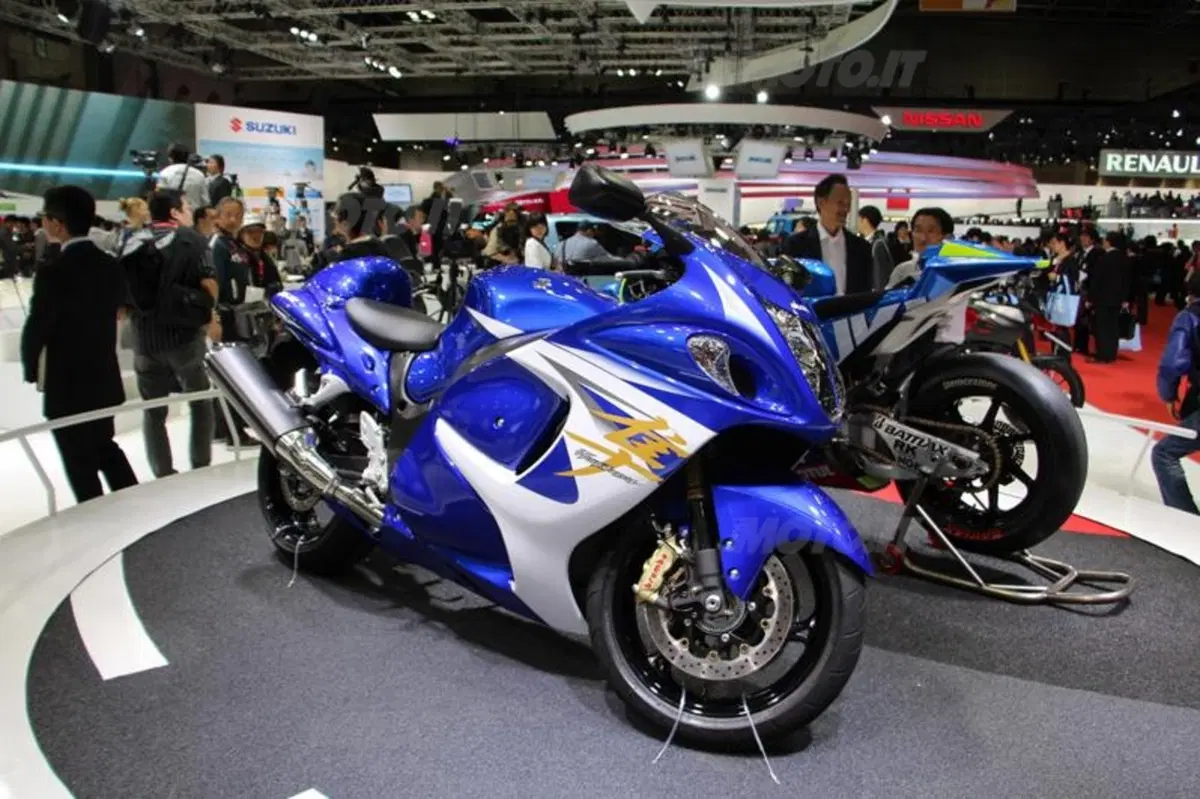 Suzuki: al Tokyo Motor show il ritorno del turbo e una fun-bike elettrica (23)