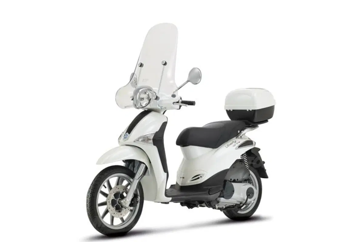 EICMA 2013. Piaggio Liberty 3V 125 e 150 cc (2)