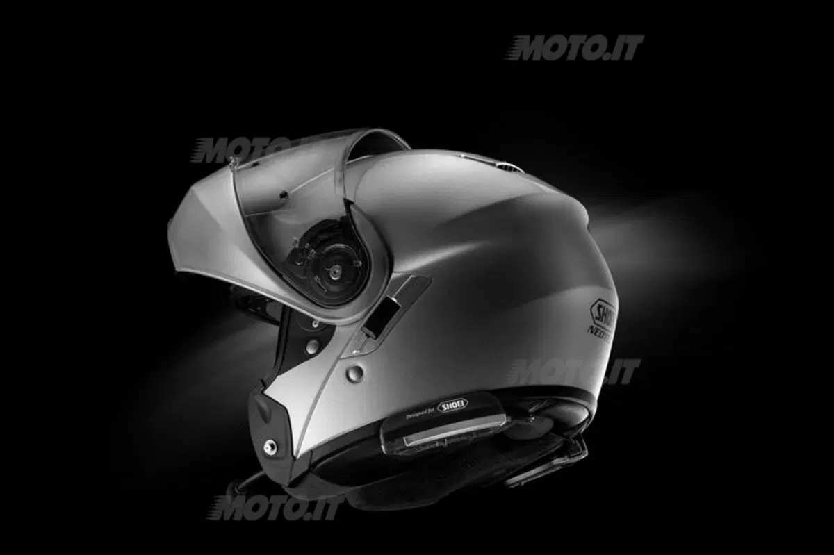Collaborazione tra Cardo e Shoei: interfono Cardo SHO-1