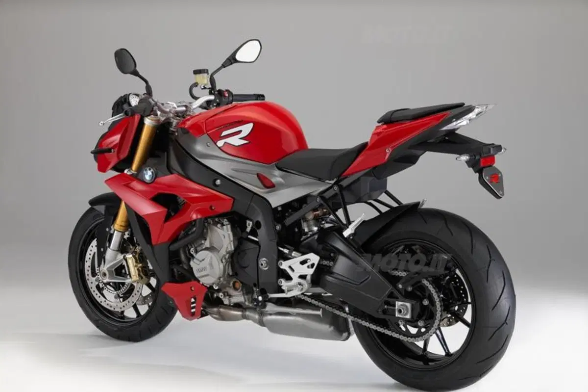 EICMA 2013: BMW S1000R (3)