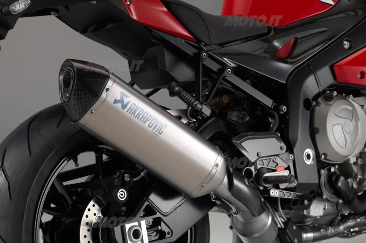 EICMA 2013: BMW S1000R (6)