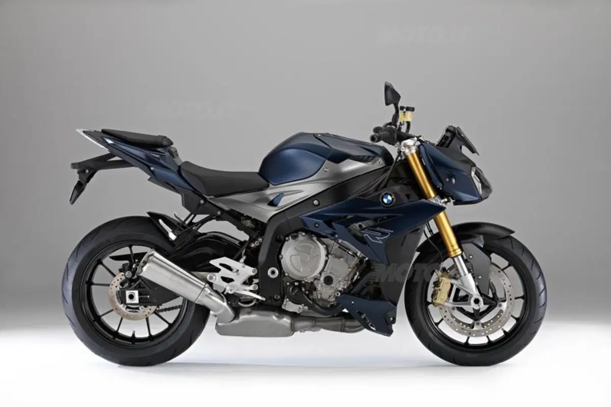 EICMA 2013: BMW S1000R (14)