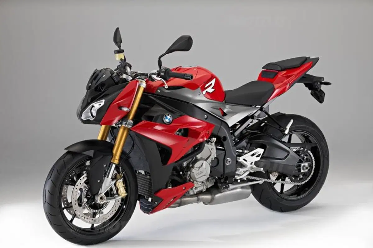 EICMA 2013: BMW S1000R (16)
