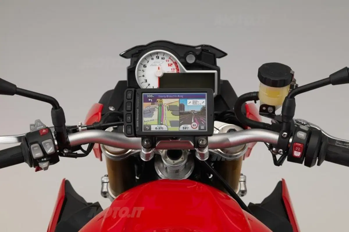EICMA 2013: BMW S1000R (52)