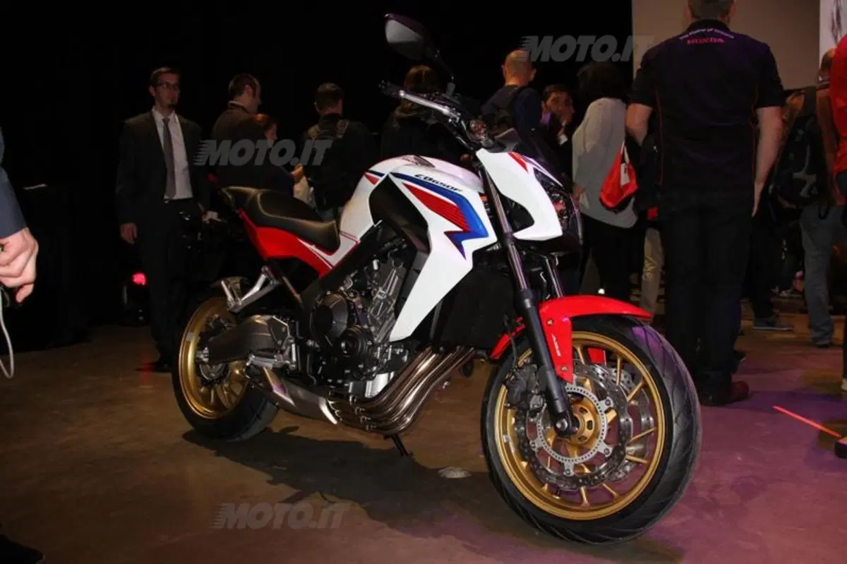 EICMA 2013. Honda CB650F