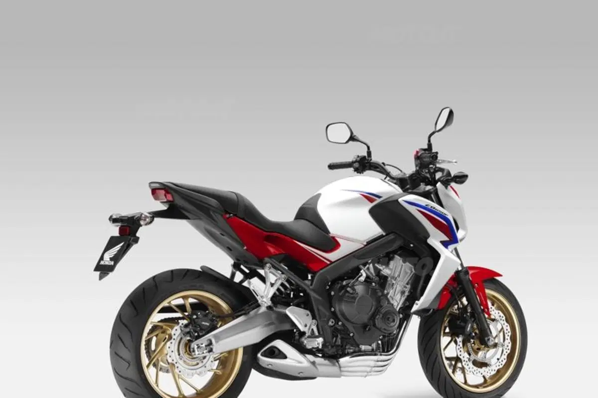 EICMA 2013. Honda CB650F (3)