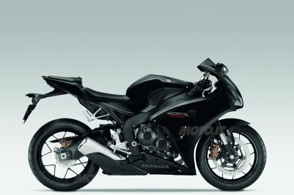 EICMA 2013. Honda CBR1000RR Fireblade (9)