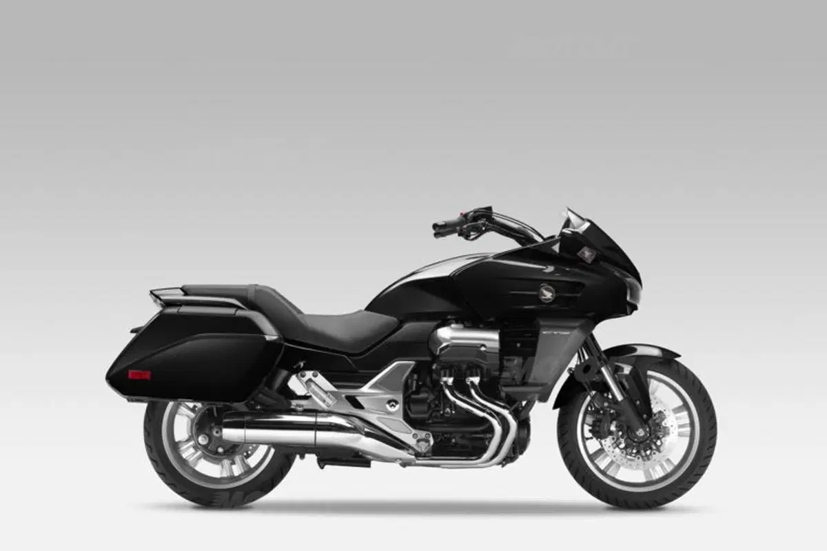 EICMA 2013. Honda CTX1300 (5)