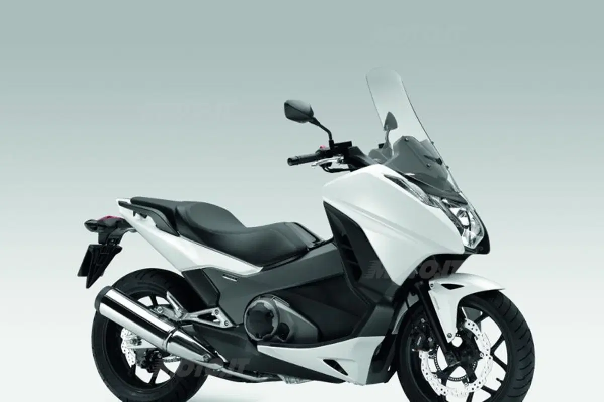 EICMA 2013. Honda Integra 750  (3)