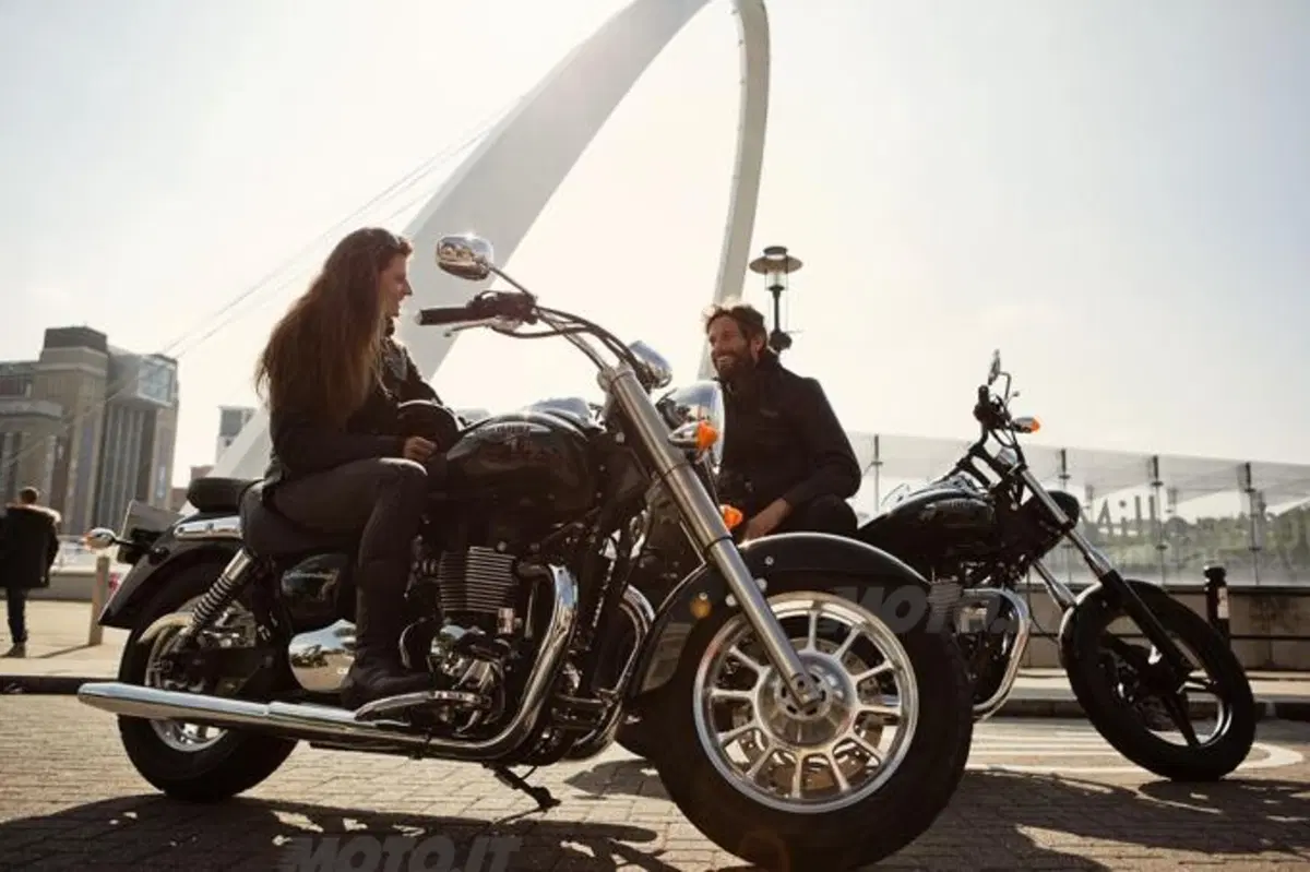 EICMA 2013. Triumph America e America LT (6)