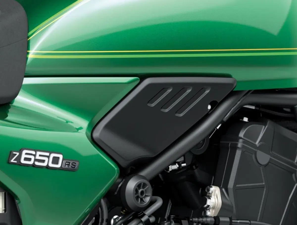 Kawasaki Z650RS 2022. Ecco la nuova classica, foto e dati (5)
