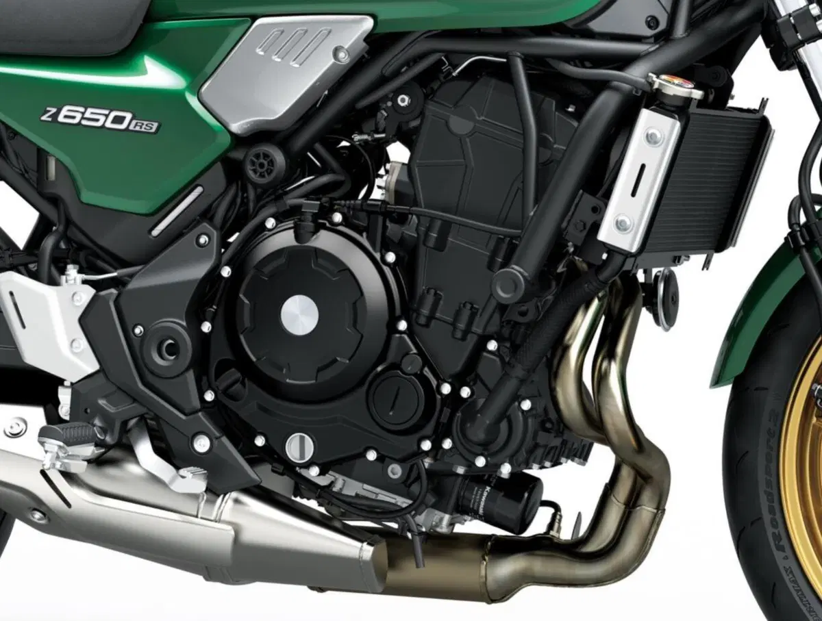Kawasaki Z650RS 2022. Ecco la nuova classica, foto e dati (6)
