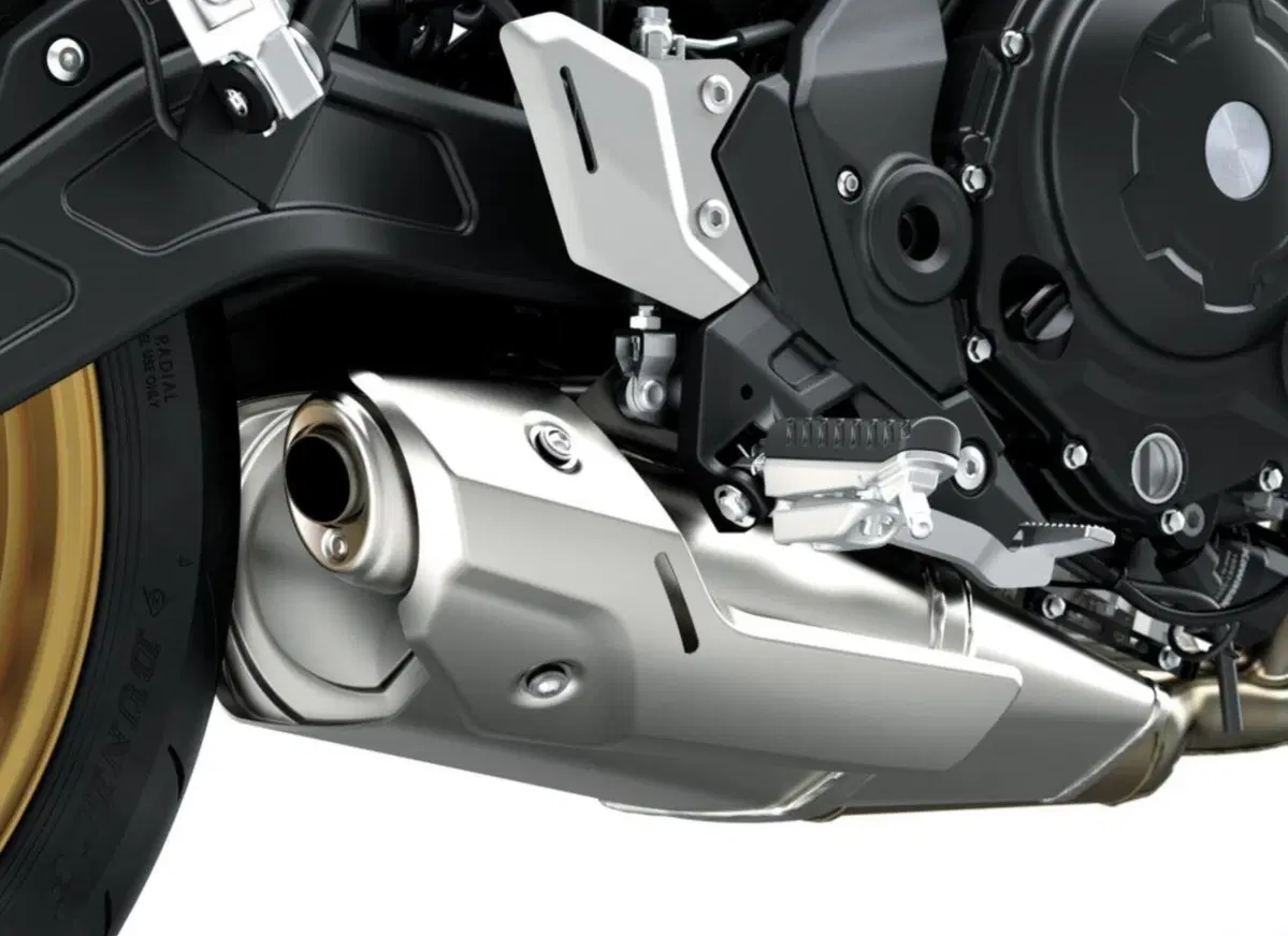 Kawasaki Z650RS 2022. Ecco la nuova classica, foto e dati (7)
