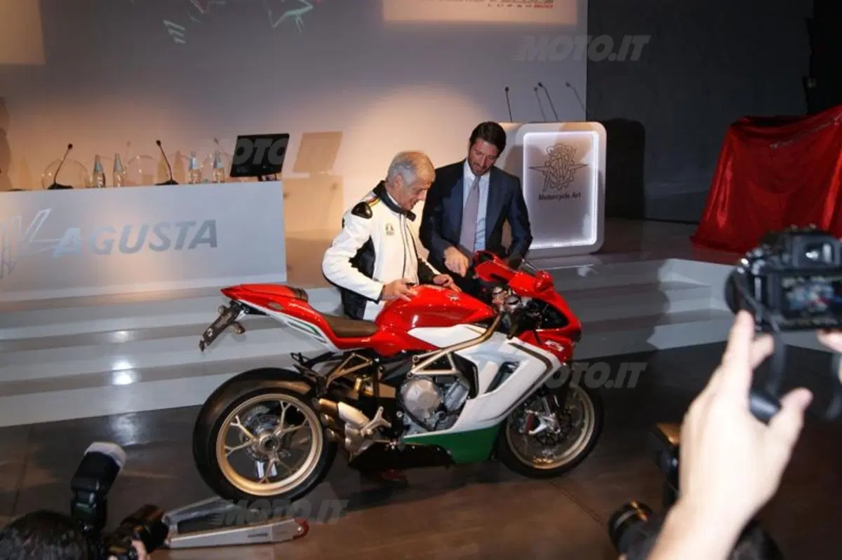 EICMA 2013: MV Agusta Turismo Veloce 800 (3)