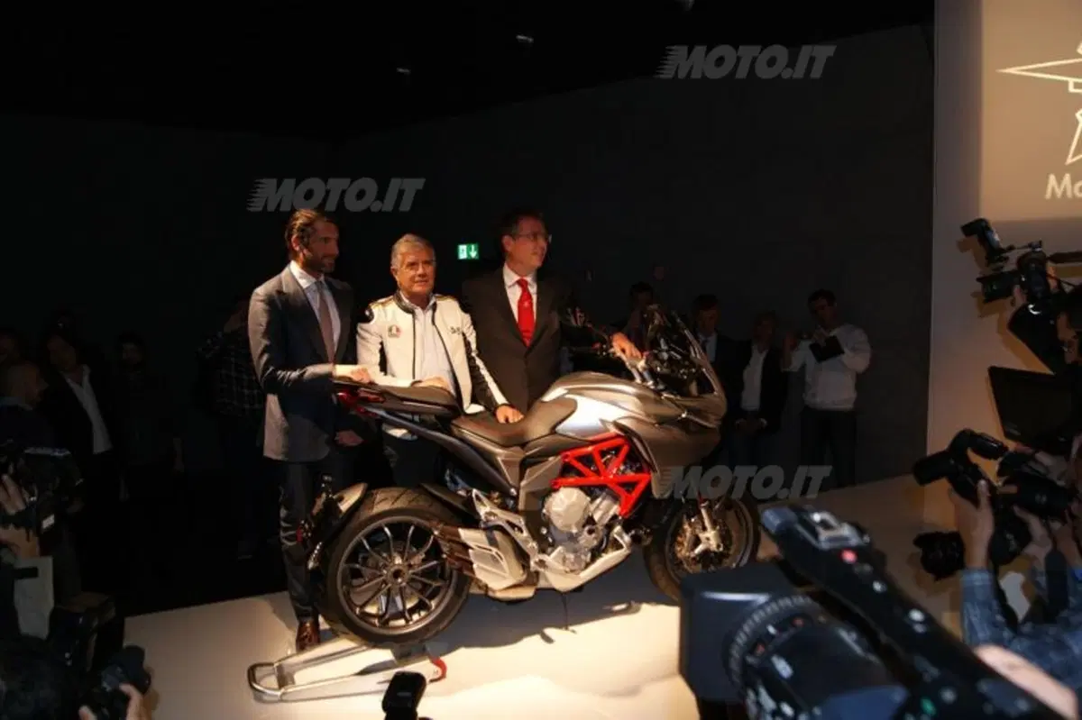 EICMA 2013: MV Agusta Turismo Veloce 800 (5)