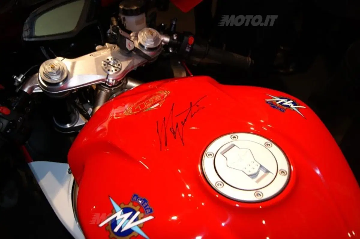 EICMA 2013: MV Agusta Turismo Veloce 800 (9)