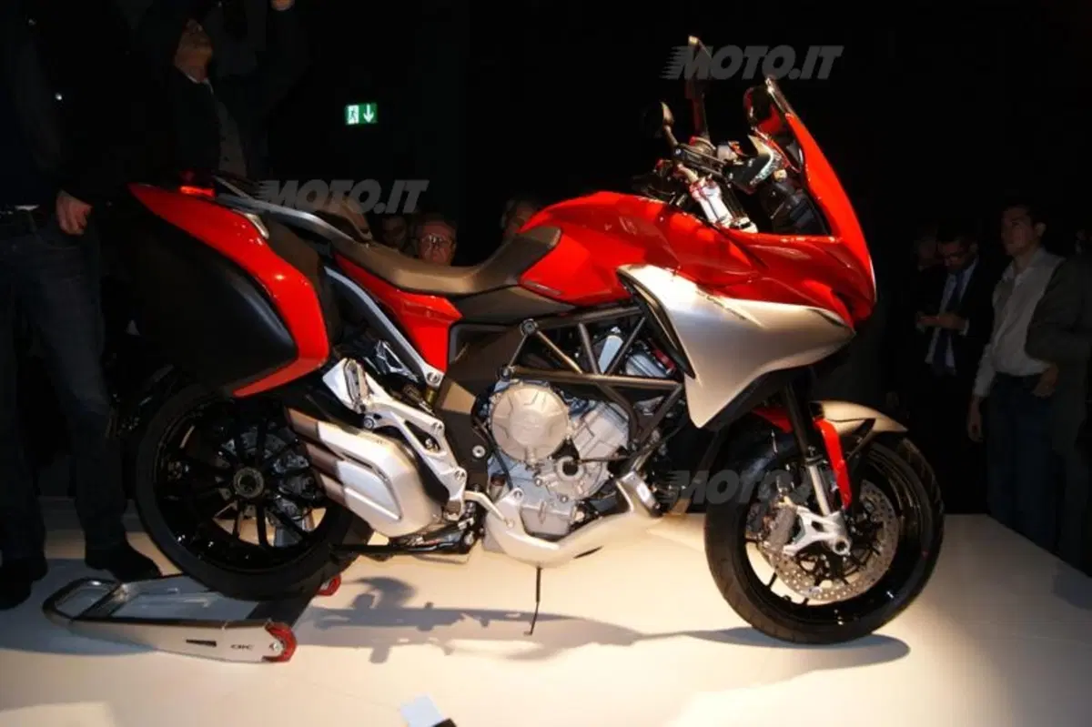 EICMA 2013: MV Agusta Turismo Veloce 800 (10)