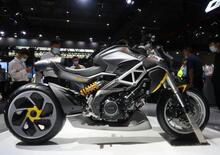 Zongshen Cyclone RA9. La maxi un po' Aprilia Shiver