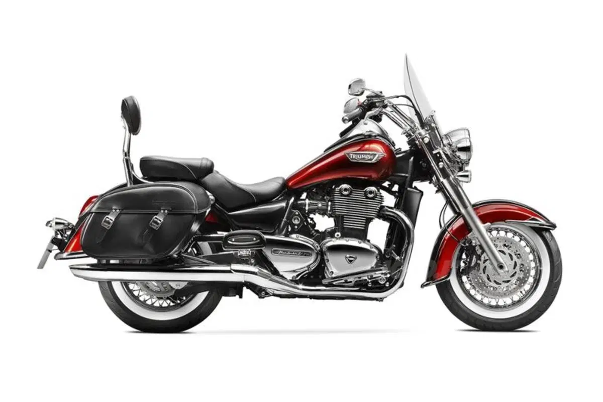 EICMA 2013: Triumph Thunderbird Commander e LT (18)