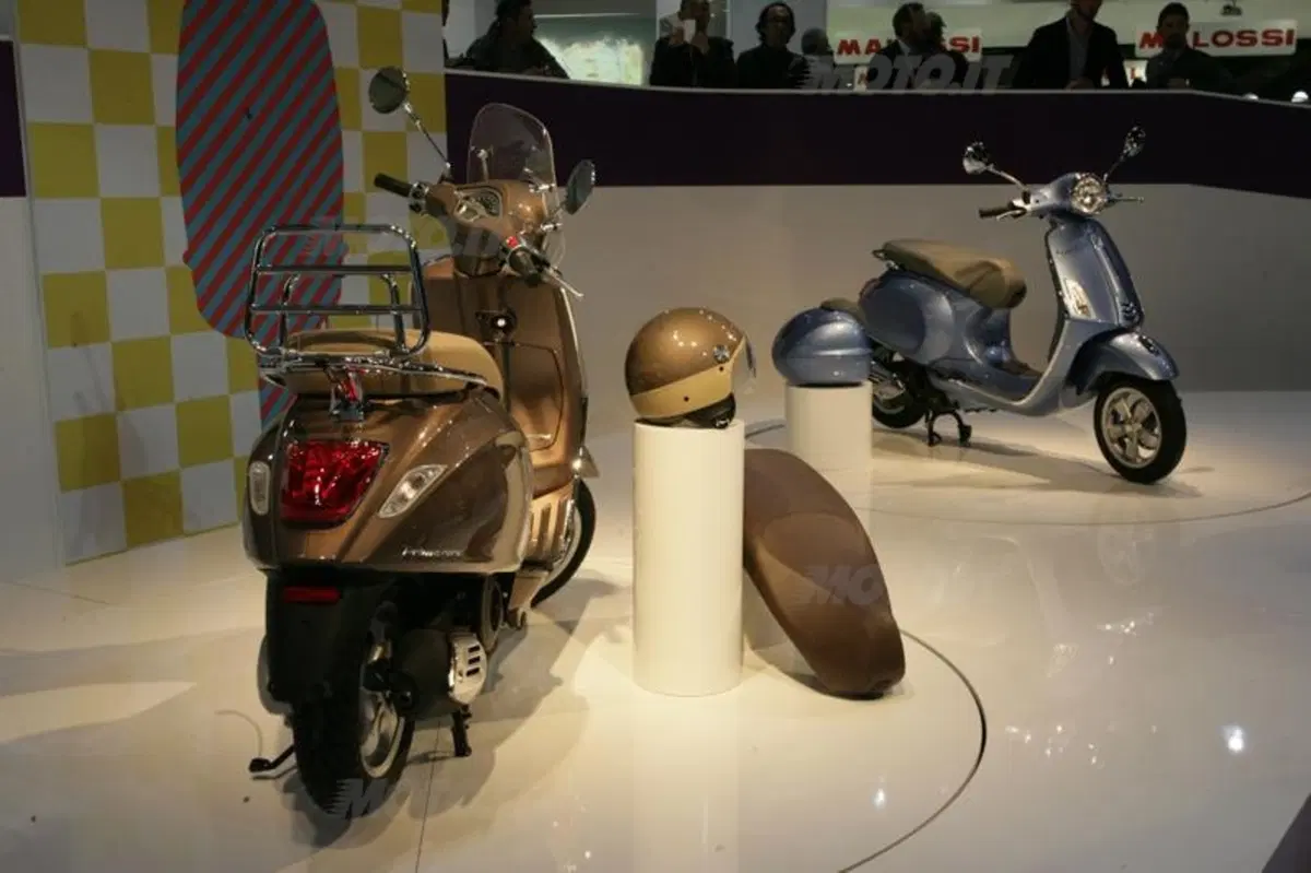 EICMA 2013: Vespa Primavera (3)