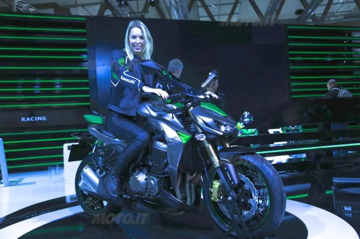 EICMA 2013: Kawasaki Z1000 (2)