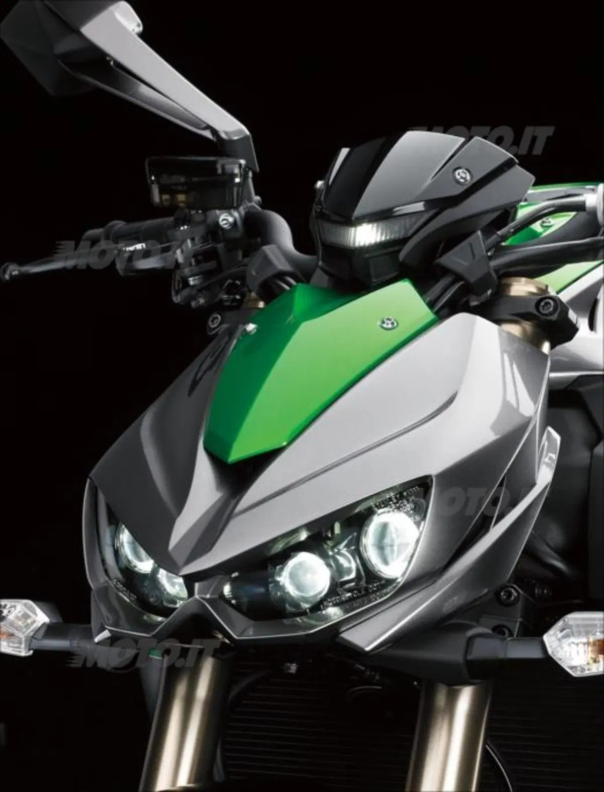 EICMA 2013: Kawasaki Z1000 (3)