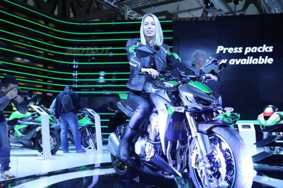 EICMA 2013: Kawasaki Z1000 (21)