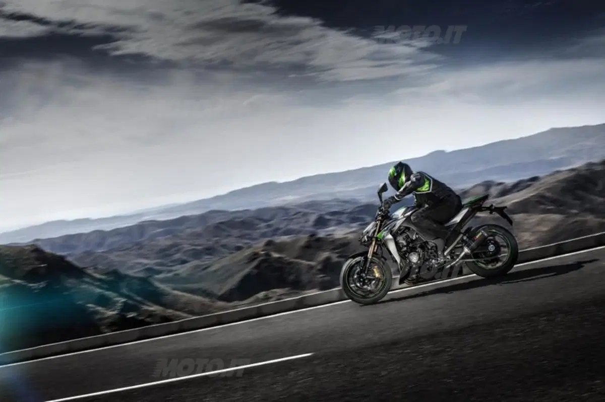 EICMA 2013: Kawasaki Z1000 (23)