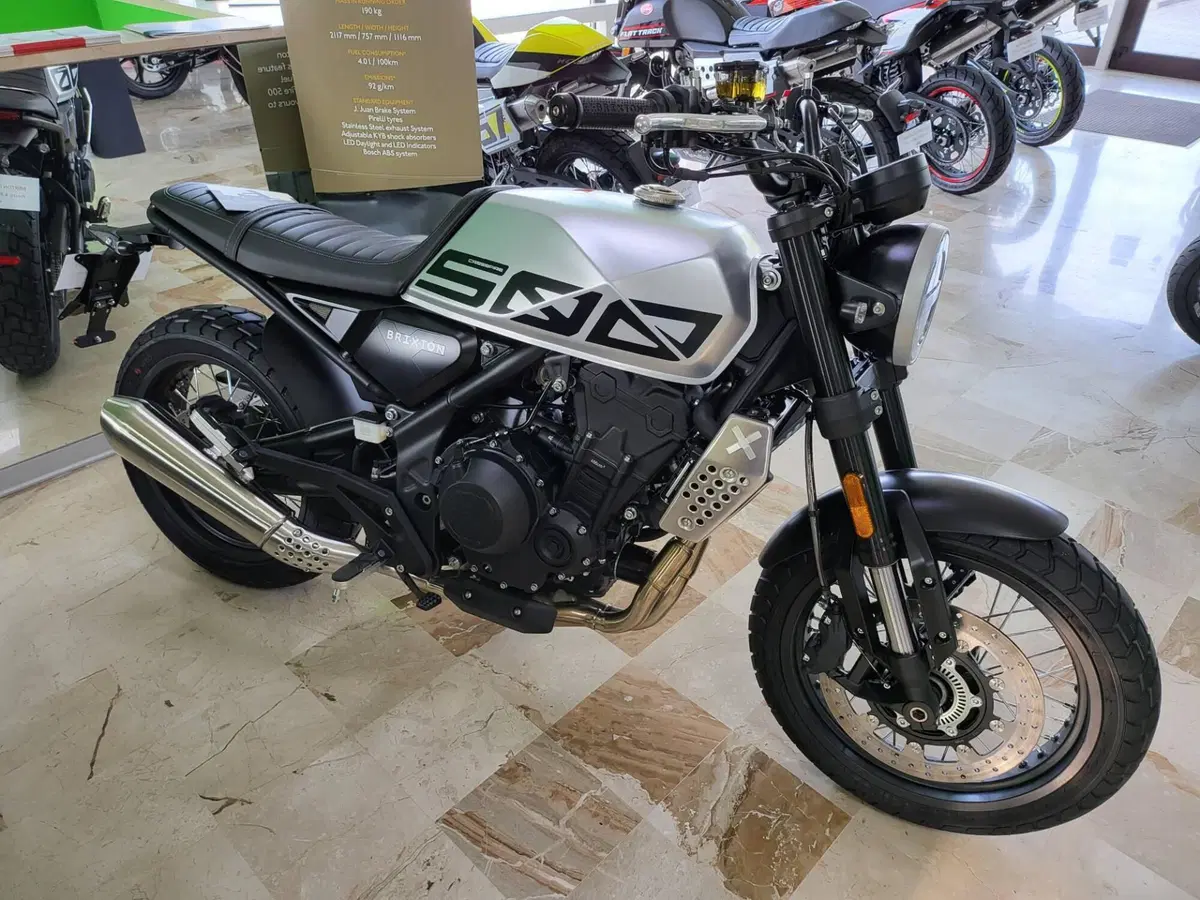 Brixton Motorcycles Crossfire 500 X (2021 - 26)