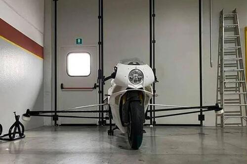 Bimota KB4. Nuovi dati rivelati dall'omologazione (4)