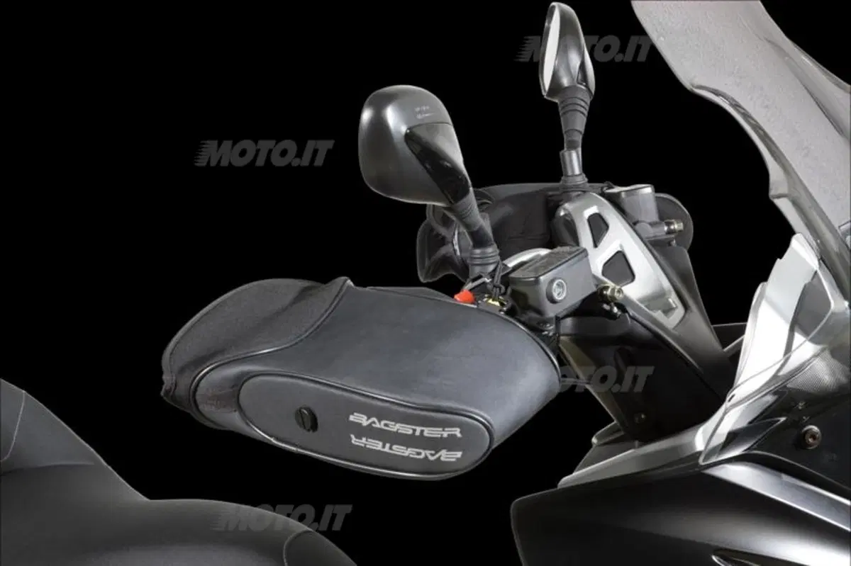 EICMA 2013: Kawasaki J300 (2)