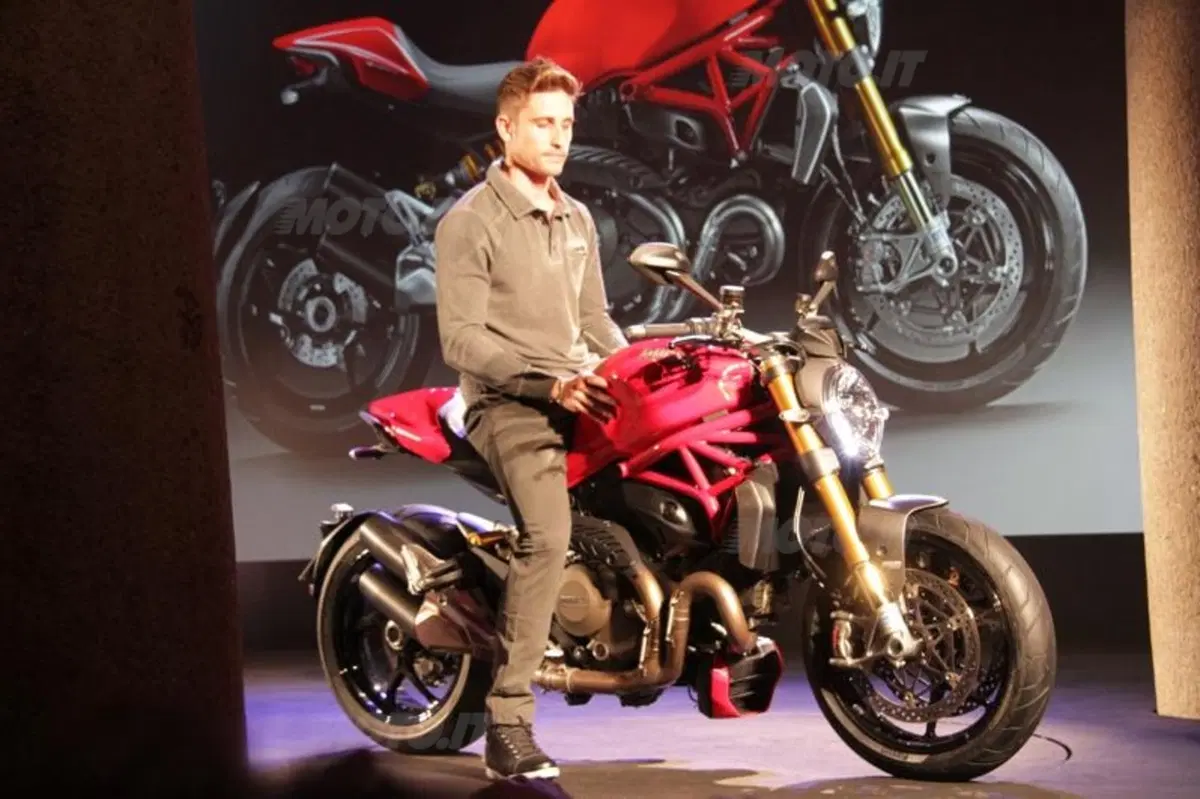 EICMA 2013: Ducati Monster 1200 e 1200S (3)