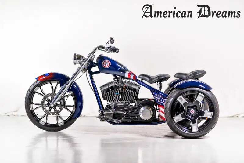 Harley-Davidson 107 Freewheeler (2017 - 18) - FLRT (2)