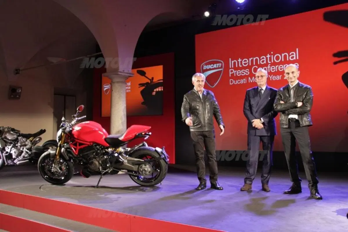 EICMA 2013: Ducati Monster 1200 e 1200S (15)