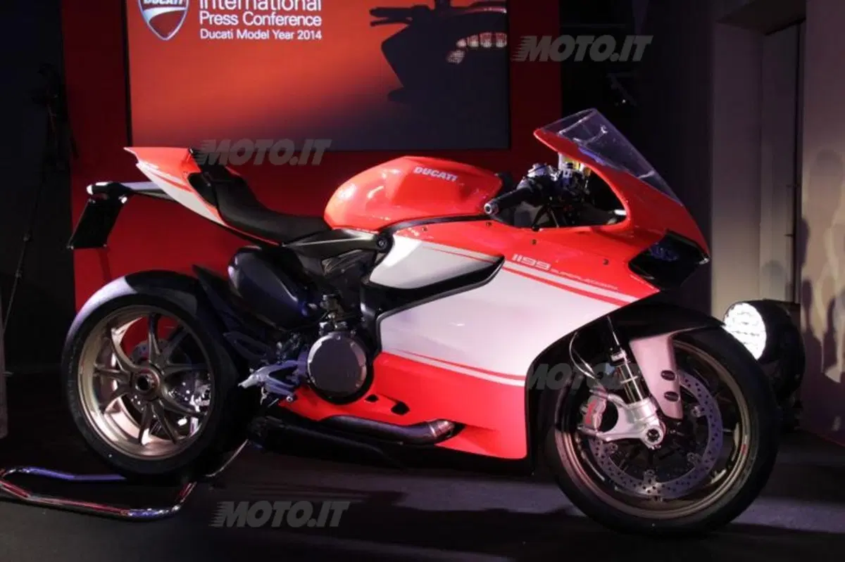 EICMA 2013: Ducati Monster 1200 e 1200S (19)