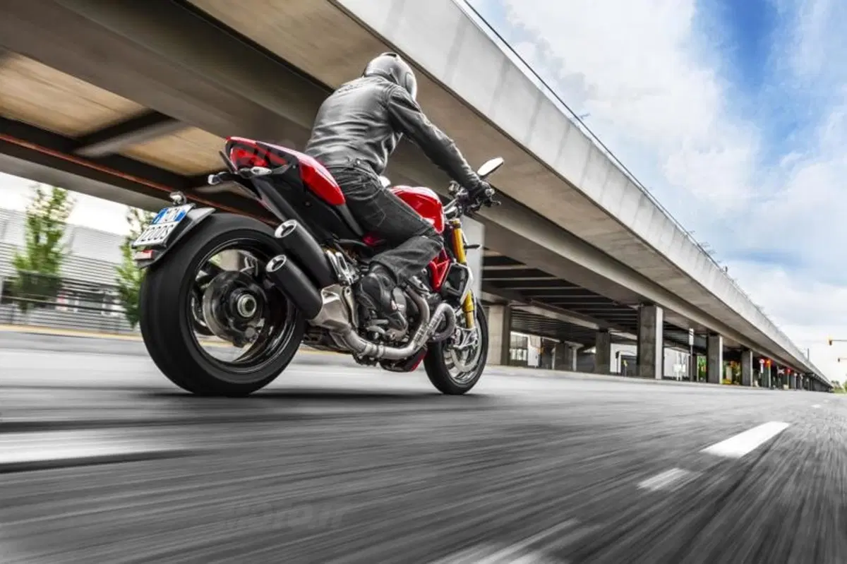 EICMA 2013: Ducati Monster 1200 e 1200S (45)