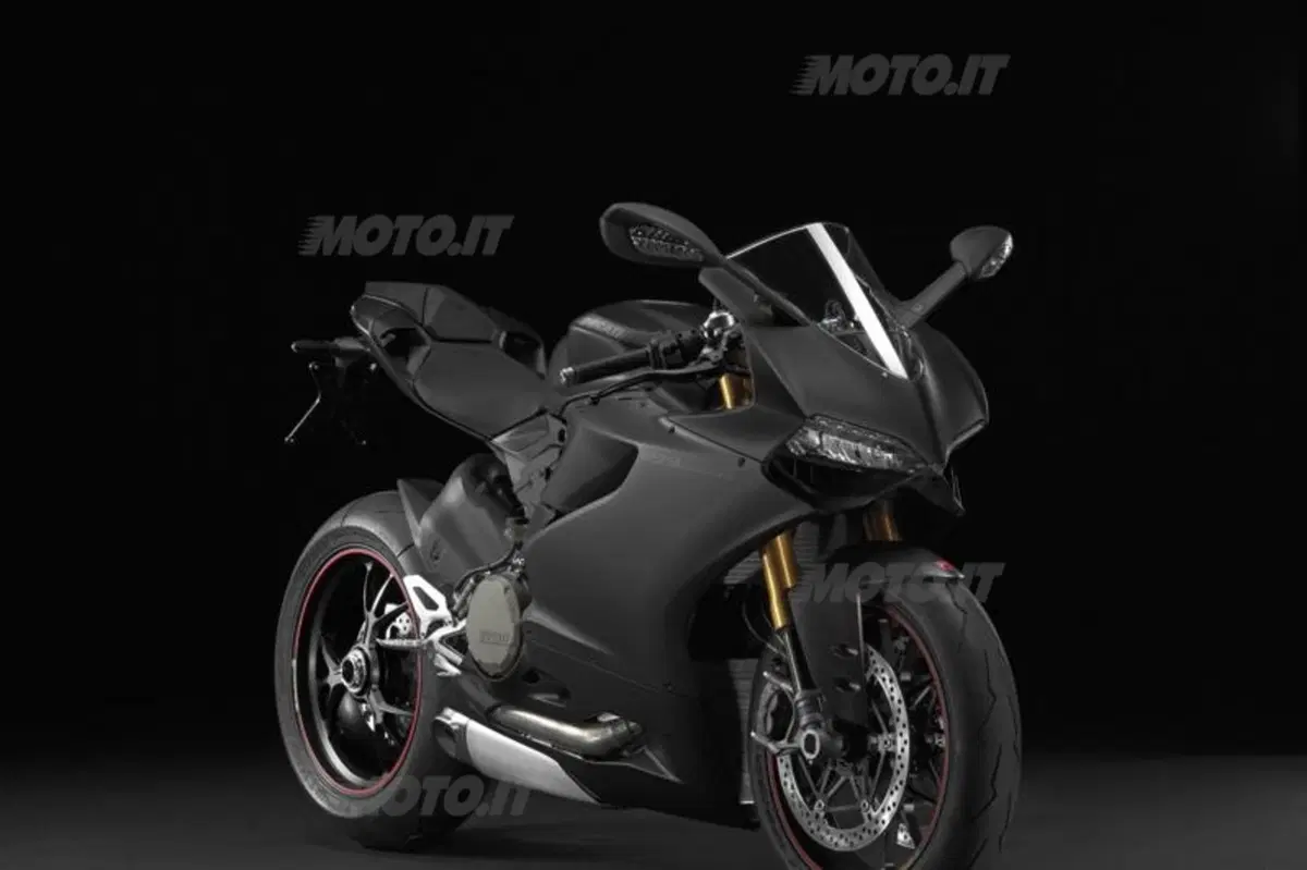 EICMA 2013: Ducati 1199 Panigale S Dark Stealth